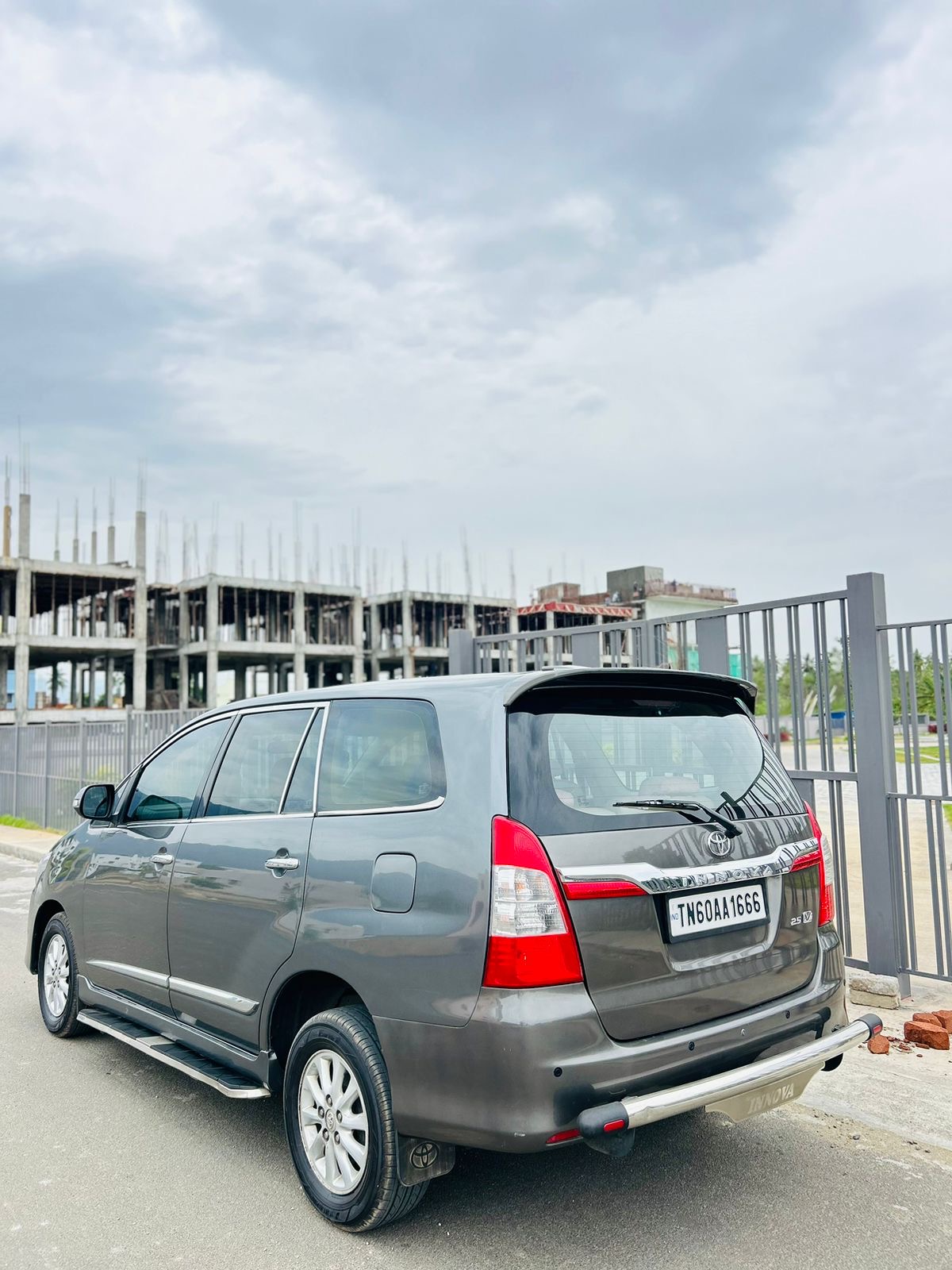 For sale 2014 v innova 2nd owner