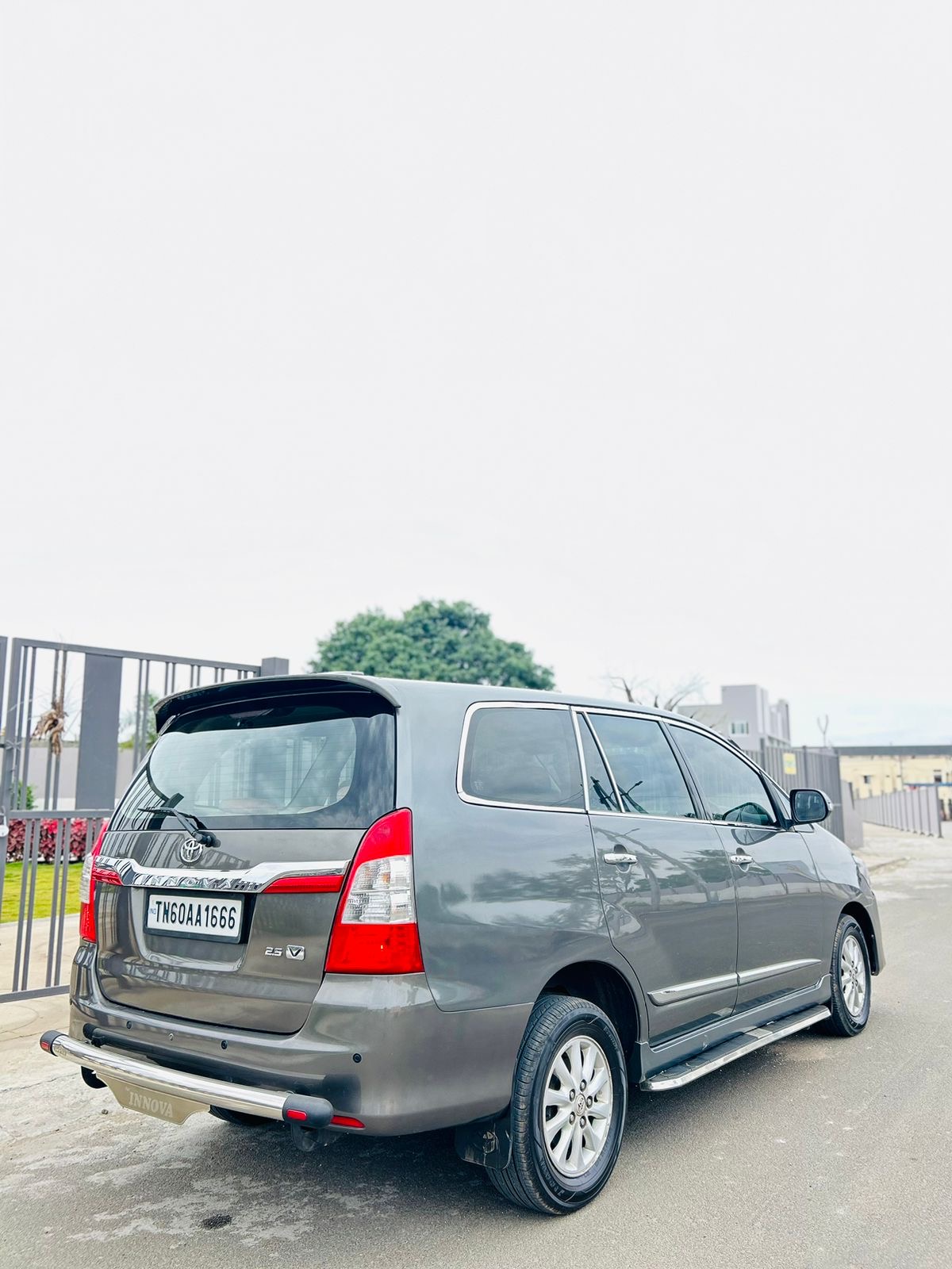 For sale 2014 v innova 2nd owner